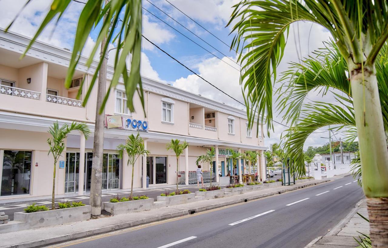 Bon Azur Beachfront Suites & Penthouses With Lov Trou aux Biches Exterior photo